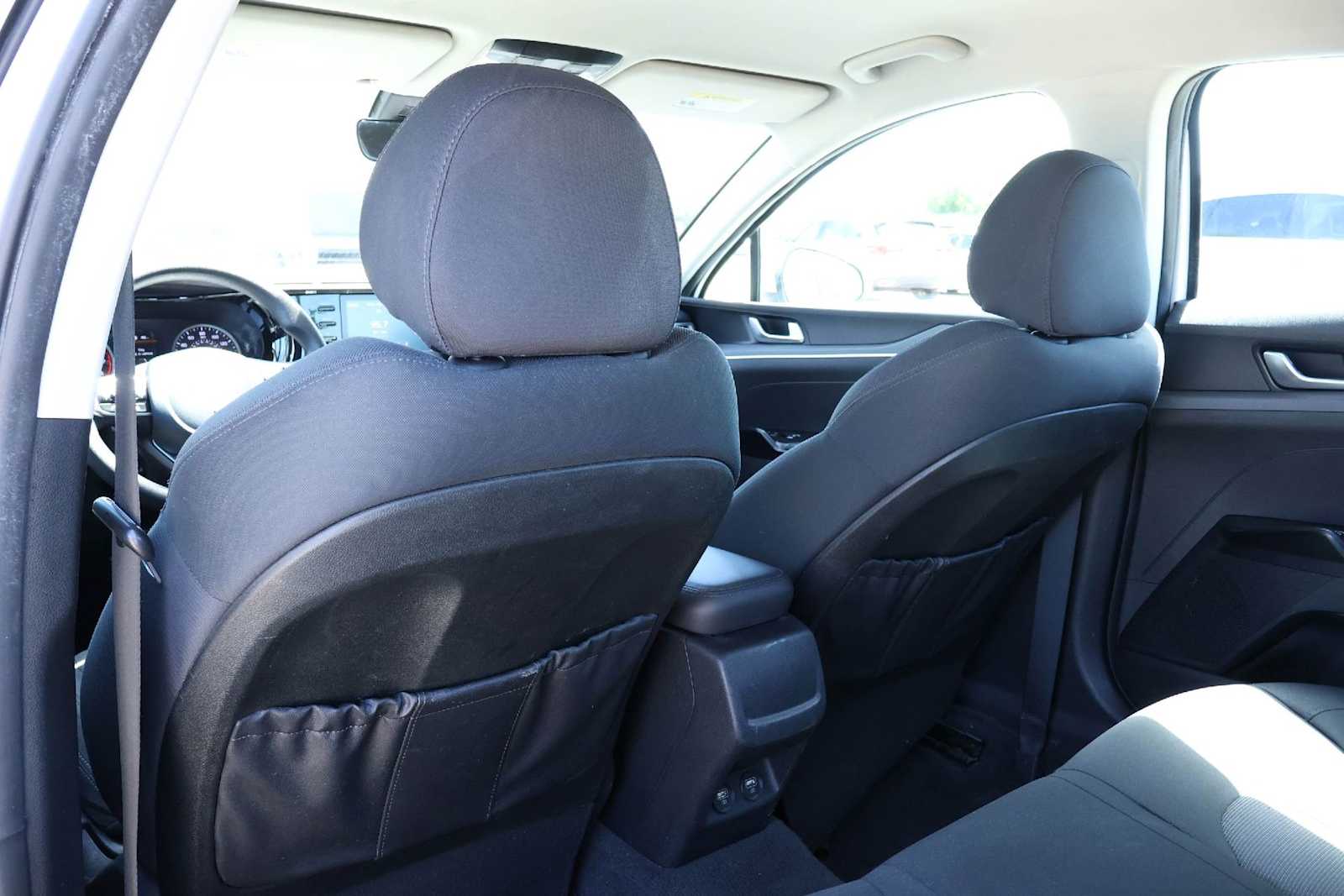 Thumbnail: 2023 Kia K5 - 12