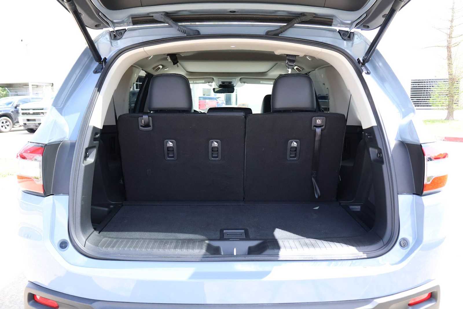 Thumbnail: 2024 Honda Pilot - 19