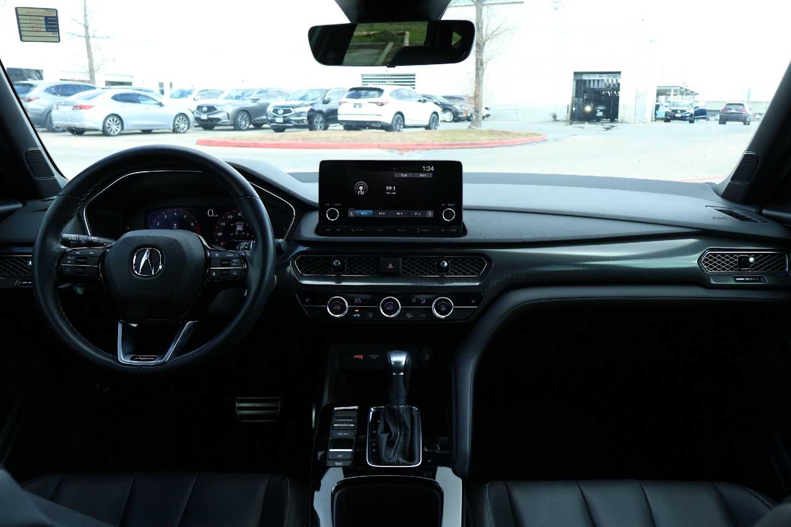 Thumbnail: 2023 Acura Integra - 10