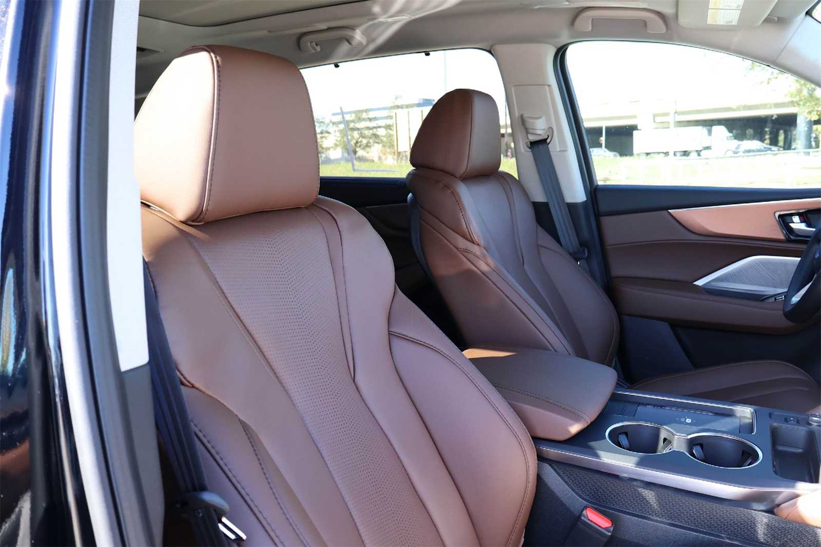 Thumbnail: 2026 Acura MDX - 14