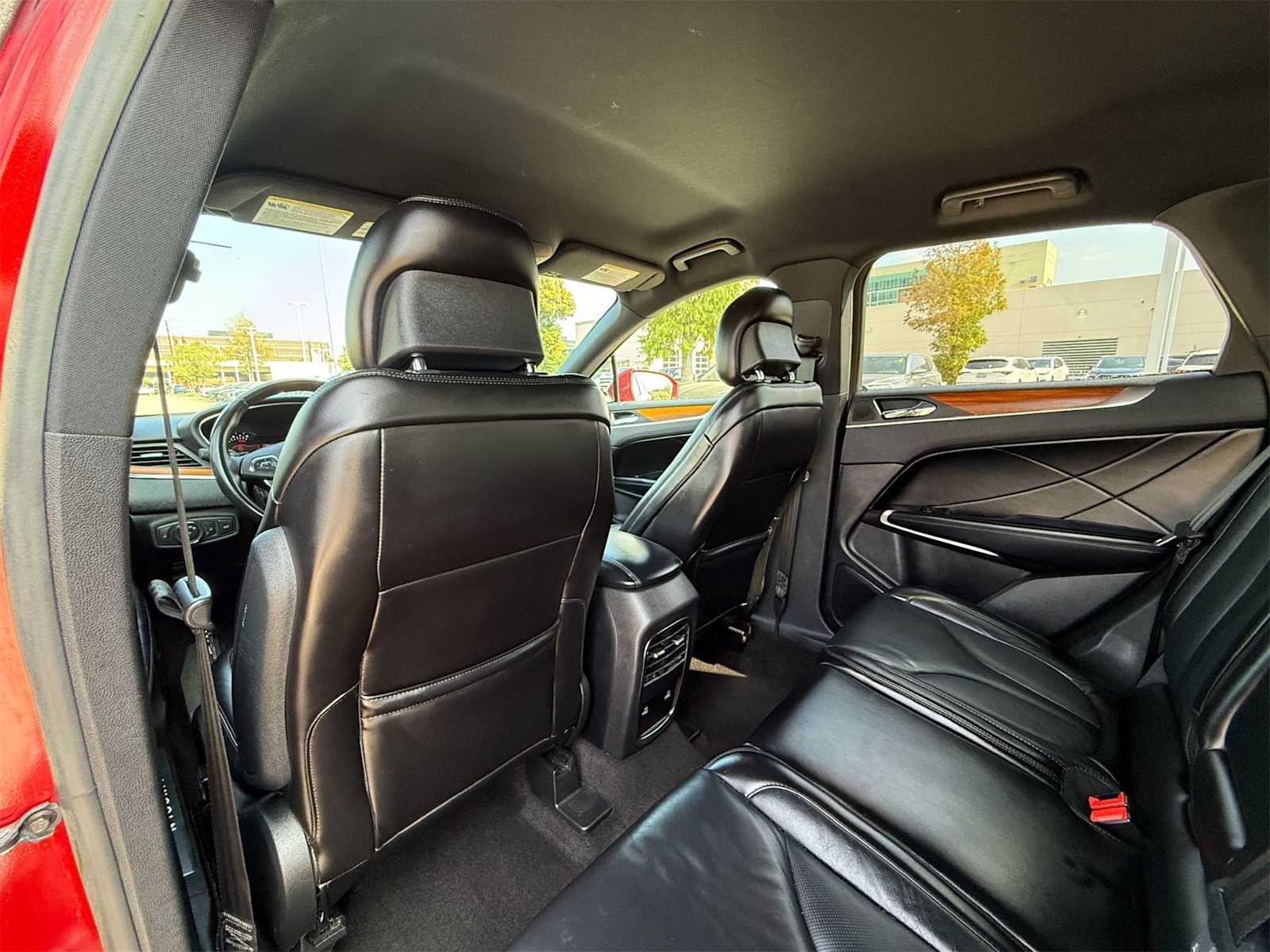 Thumbnail: 2019 Lincoln MKC - 12