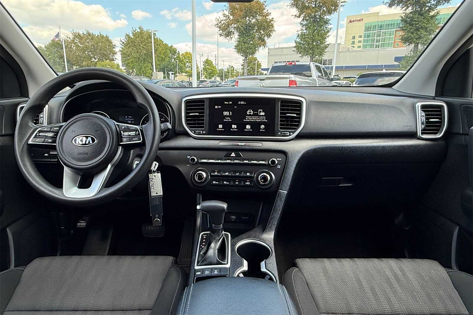 Thumbnail: 2022 Kia Sportage - 10