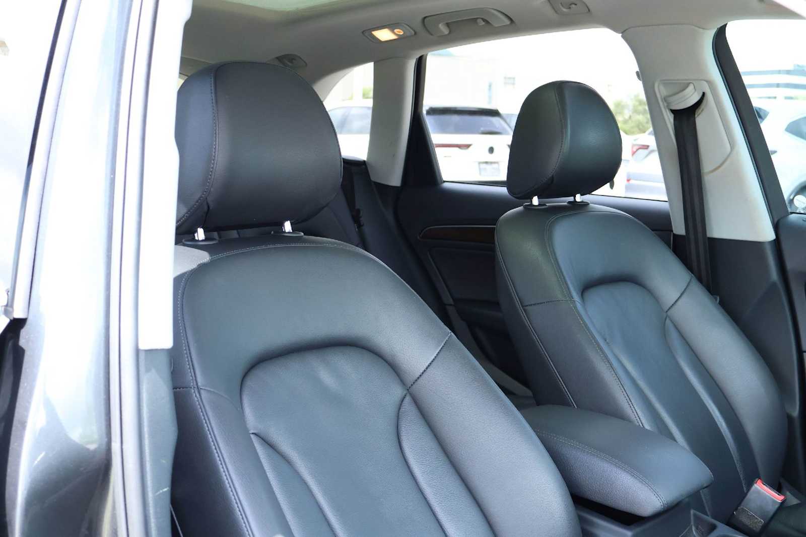 Thumbnail: 2017 Audi Q5 - 14