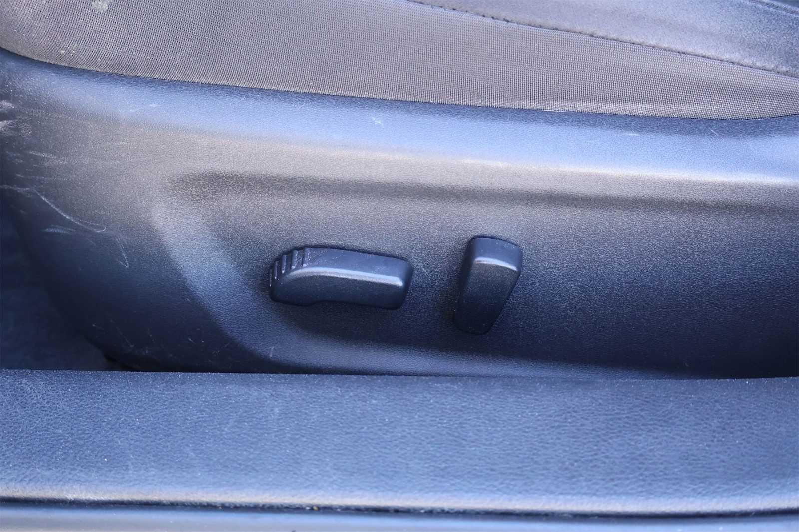 Thumbnail: 2020 Nissan Altima - 24