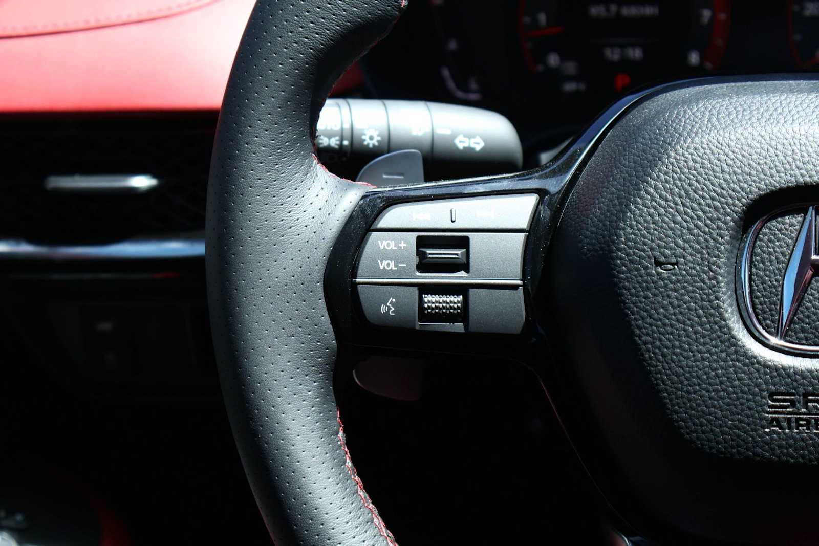 Thumbnail: 2025 Acura ADX - 22