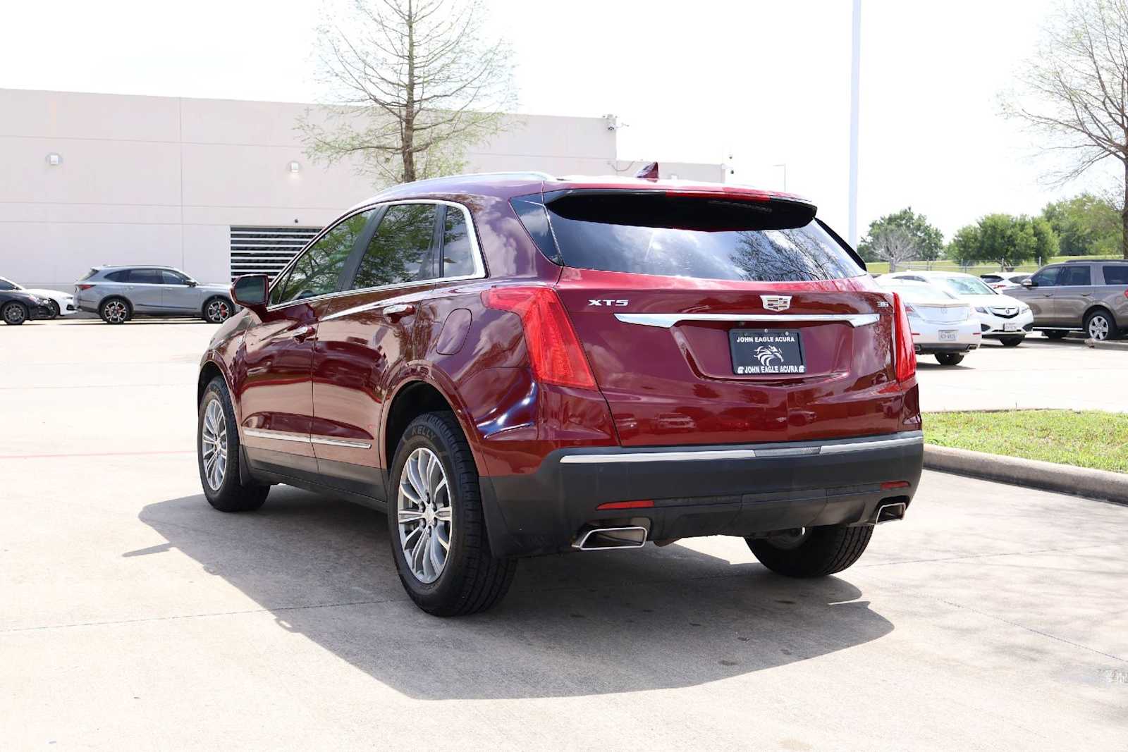 Thumbnail: 2018 Cadillac XT5 - 4