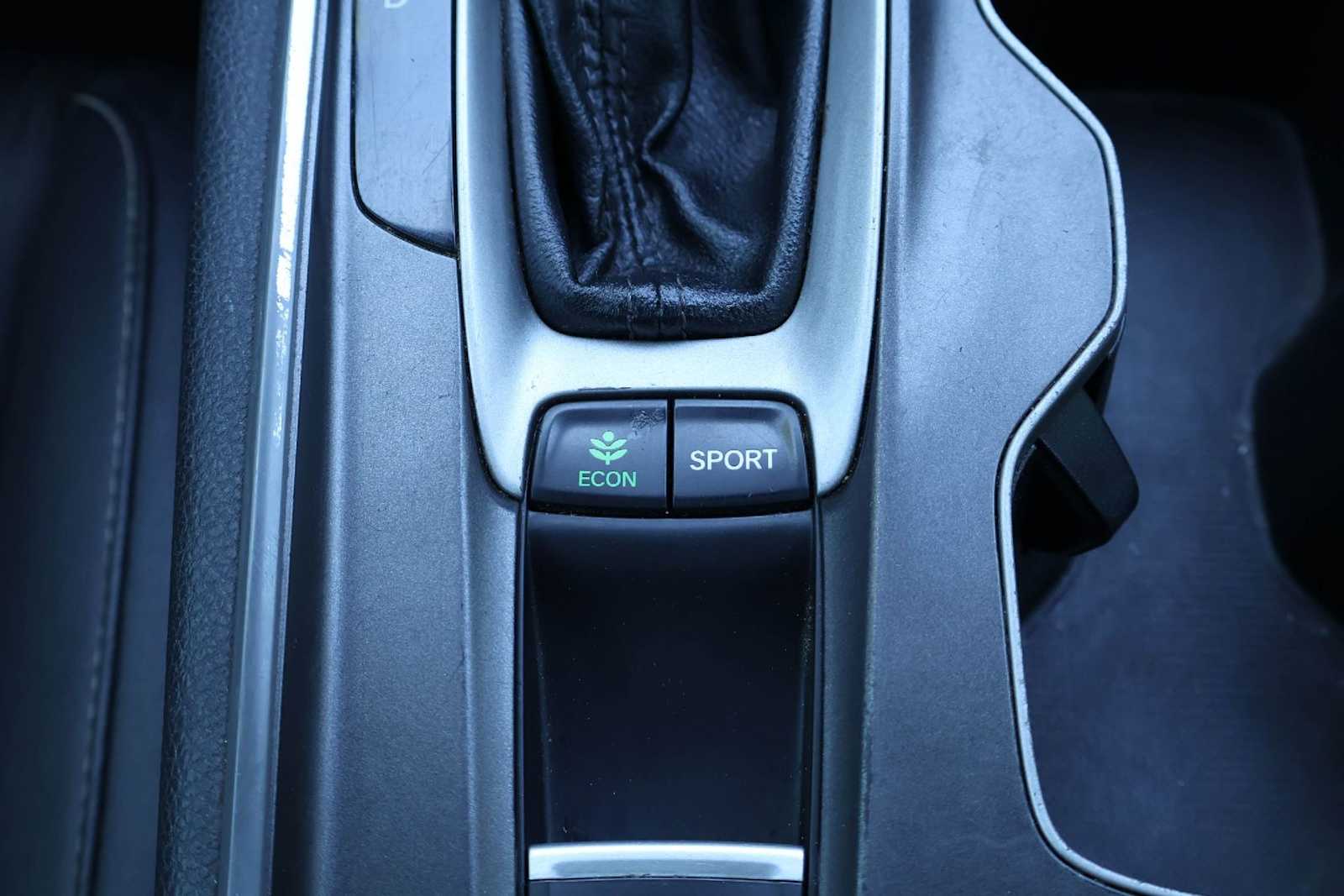 Thumbnail: 2020 Honda Accord - 26