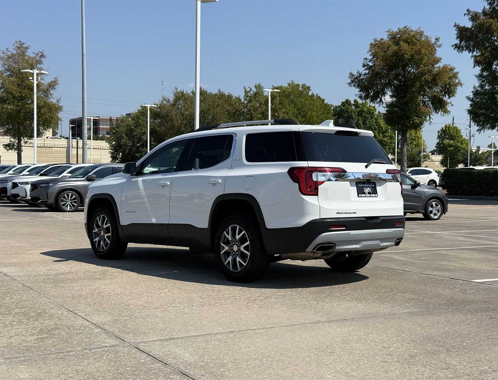 2023 Gmc Acadia SLT photo 4