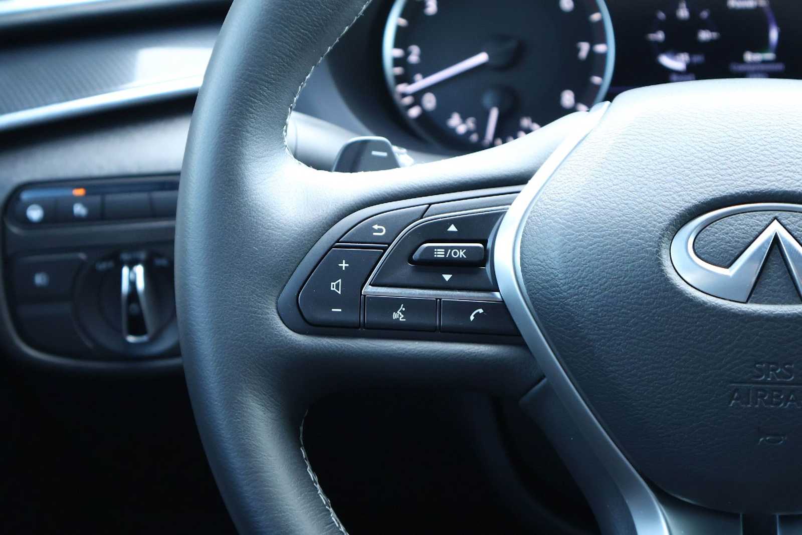 Thumbnail: 2025 INFINITI QX50 - 22