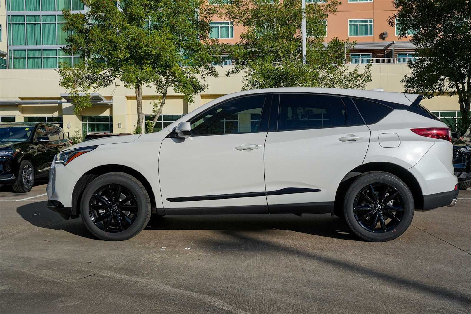 Thumbnail: 2026 Acura RDX - 3