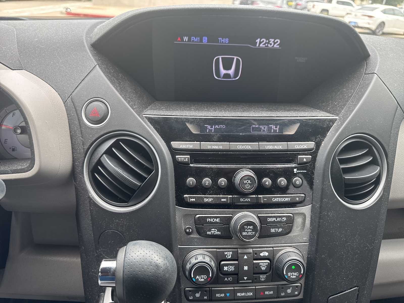 Thumbnail: 2013 Honda Pilot - 10
