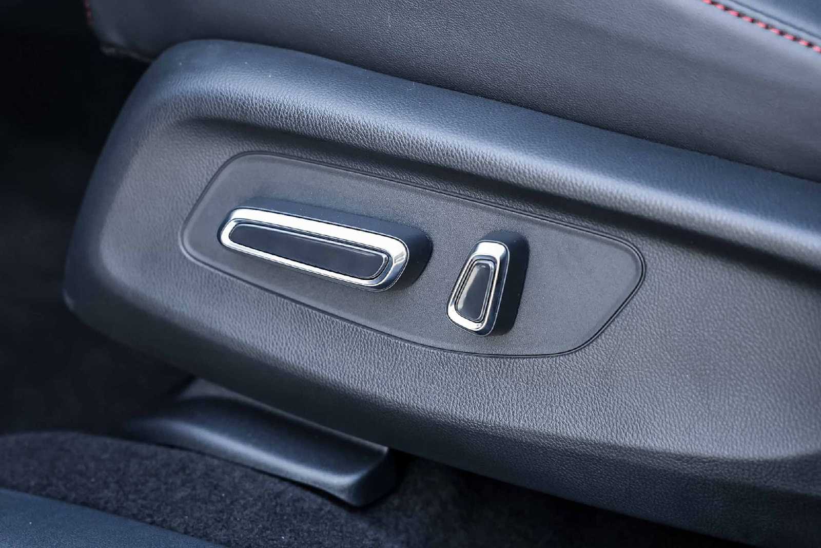 Thumbnail: 2025 Acura ADX - 24