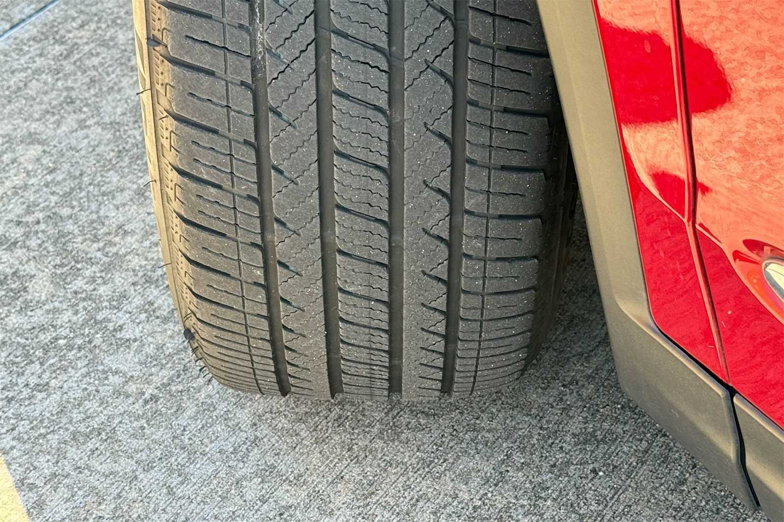 Thumbnail: 2024 Acura MDX - 30