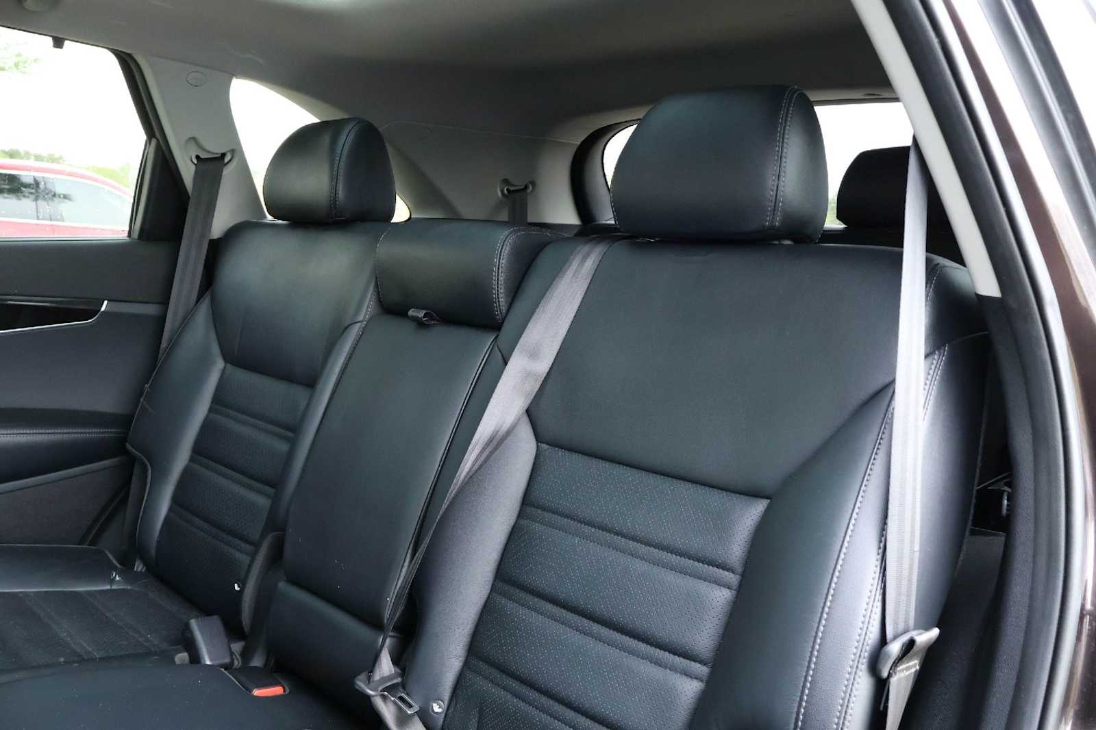 Thumbnail: 2018 Kia Sorento - 13