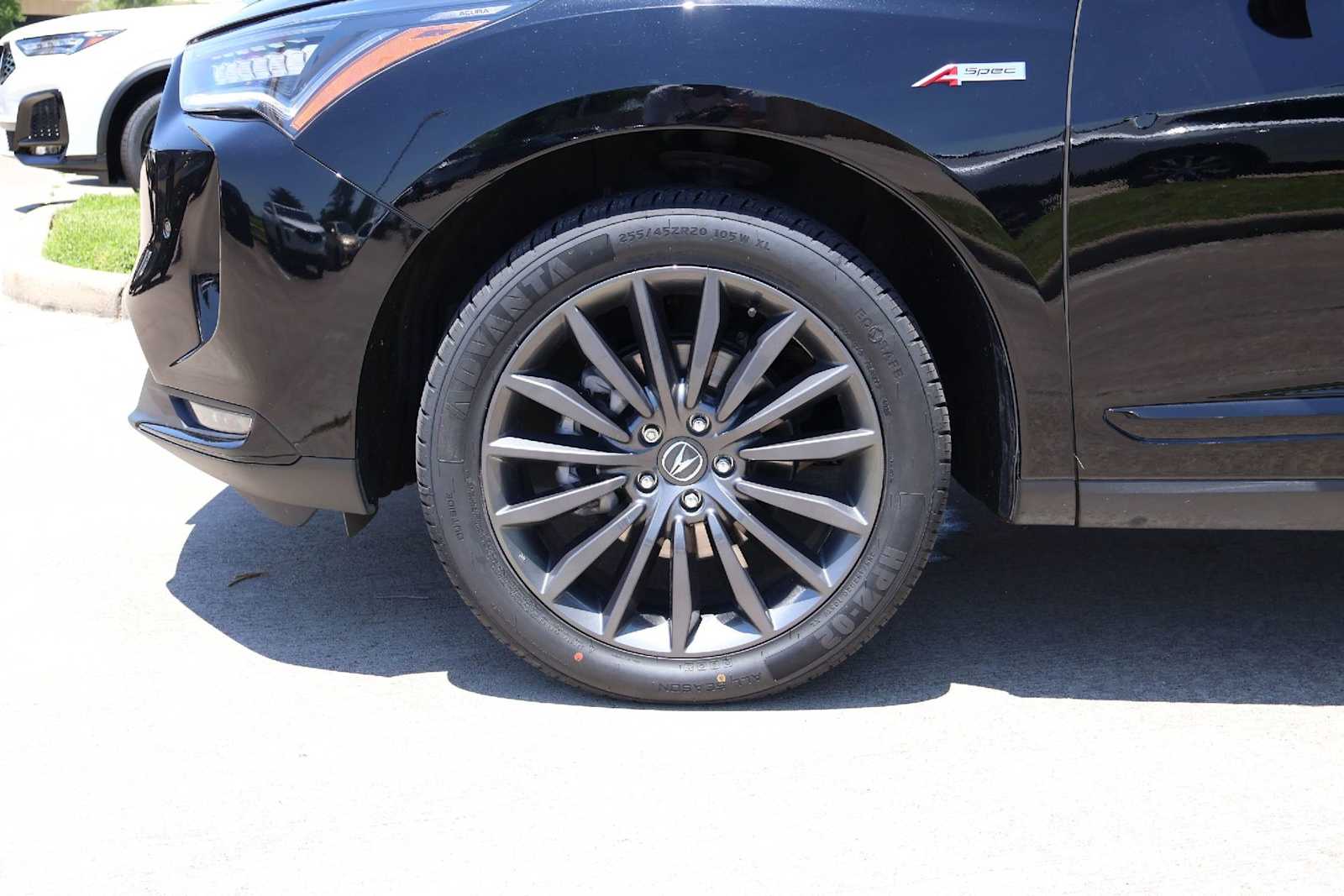Thumbnail: 2023 Acura RDX - 8