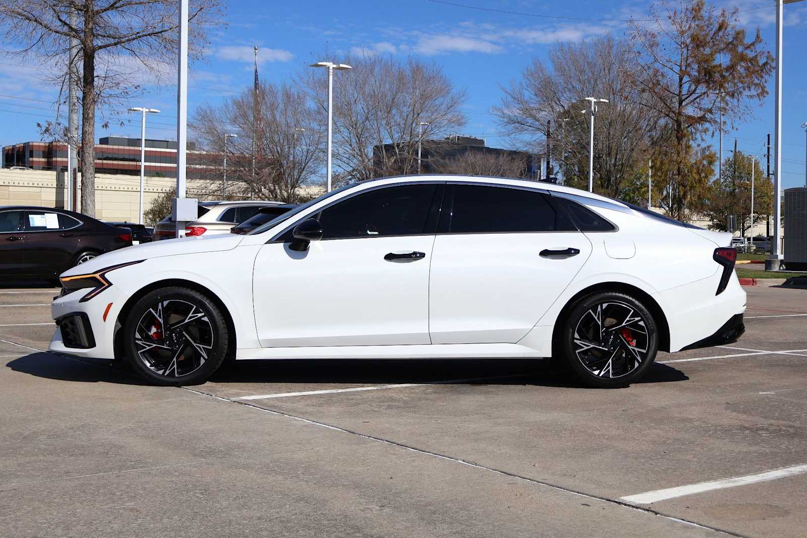 Thumbnail: 2025 Kia K5 - 3