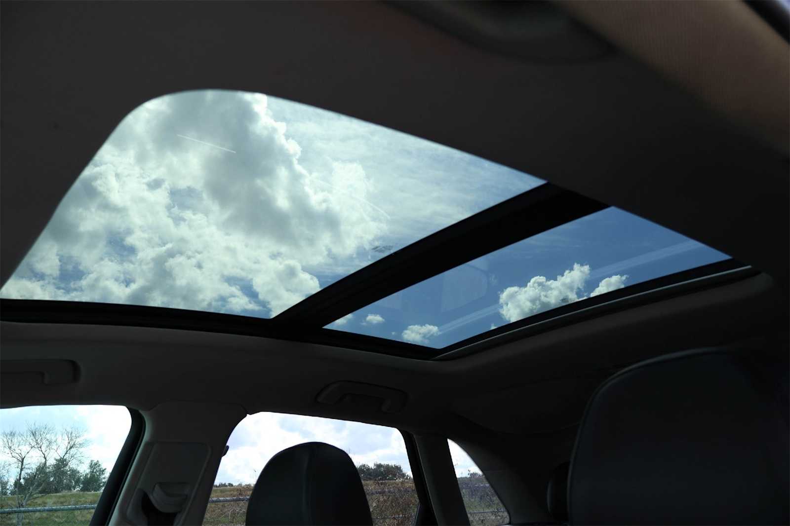 Thumbnail: 2015 Audi Q3 - 29