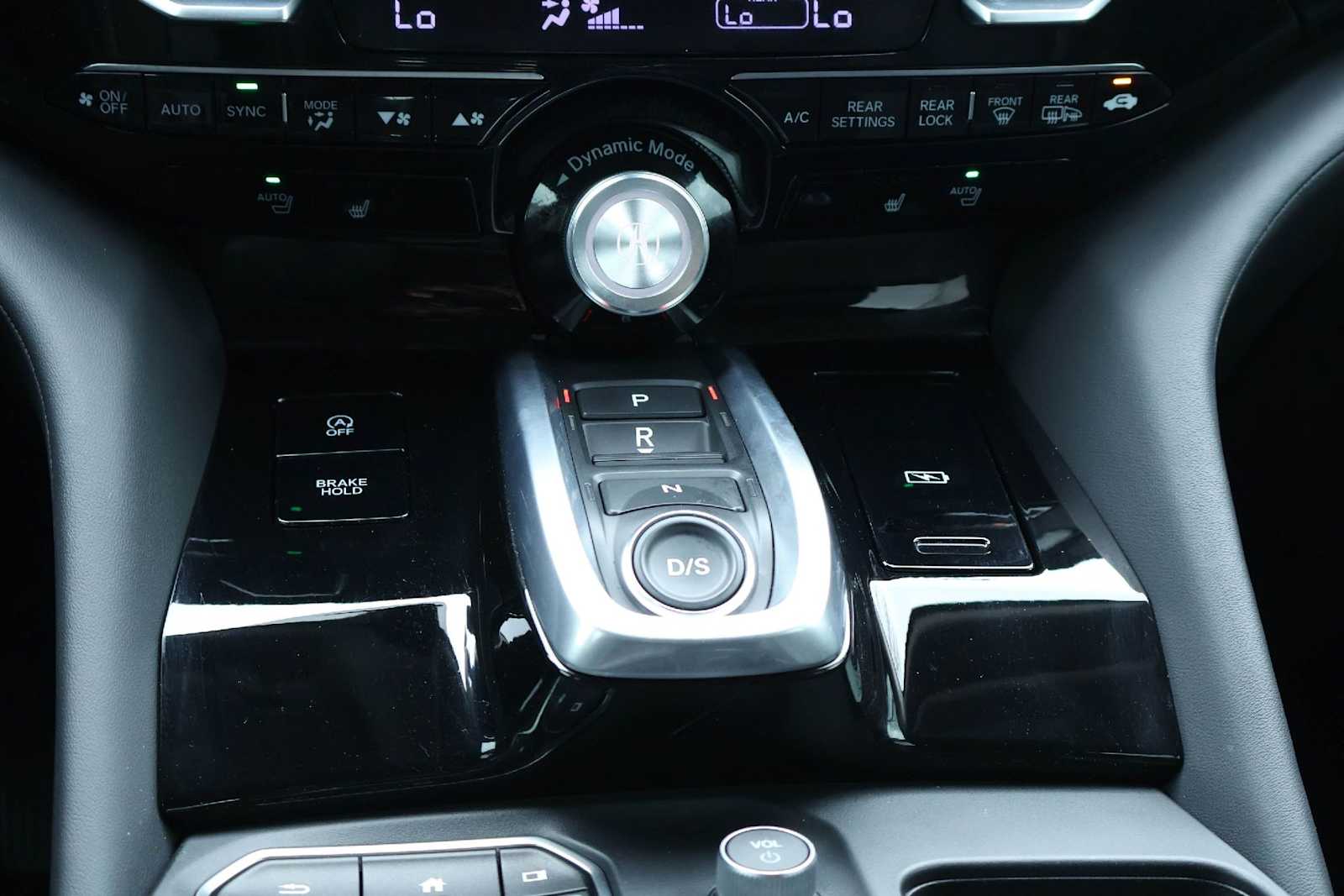 Thumbnail: 2023 Acura MDX - 17