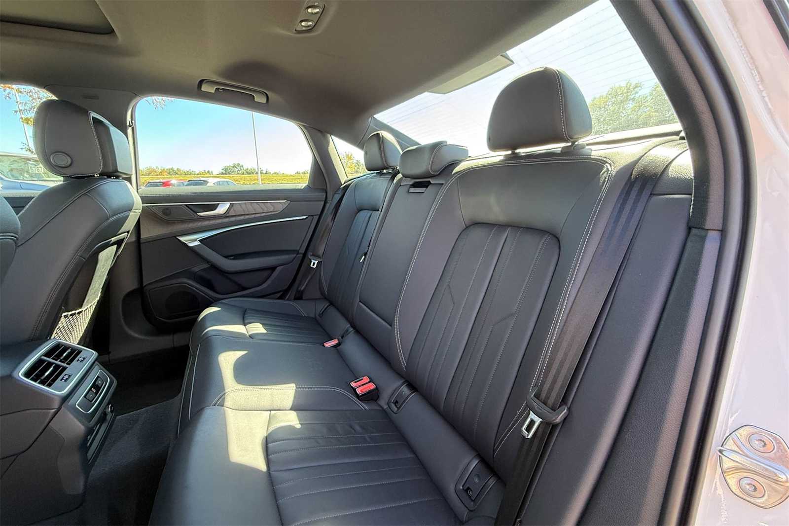 Thumbnail: 2023 Audi A6 - 13