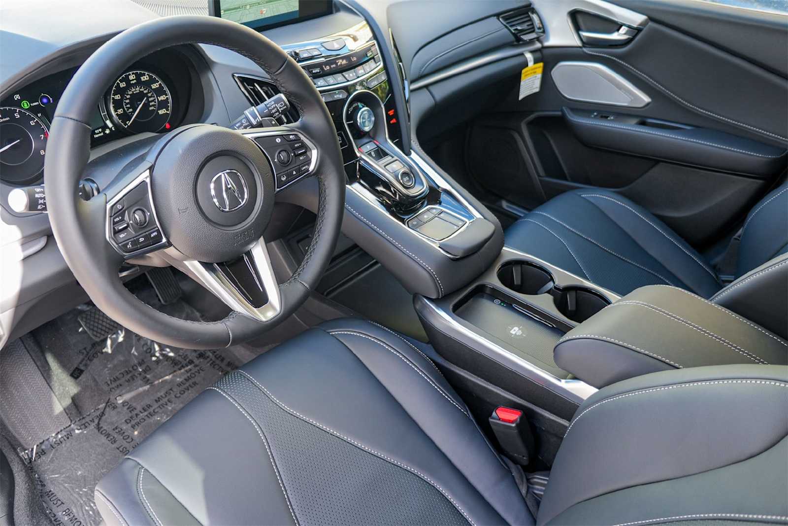 Thumbnail: 2025 Acura RDX - 2