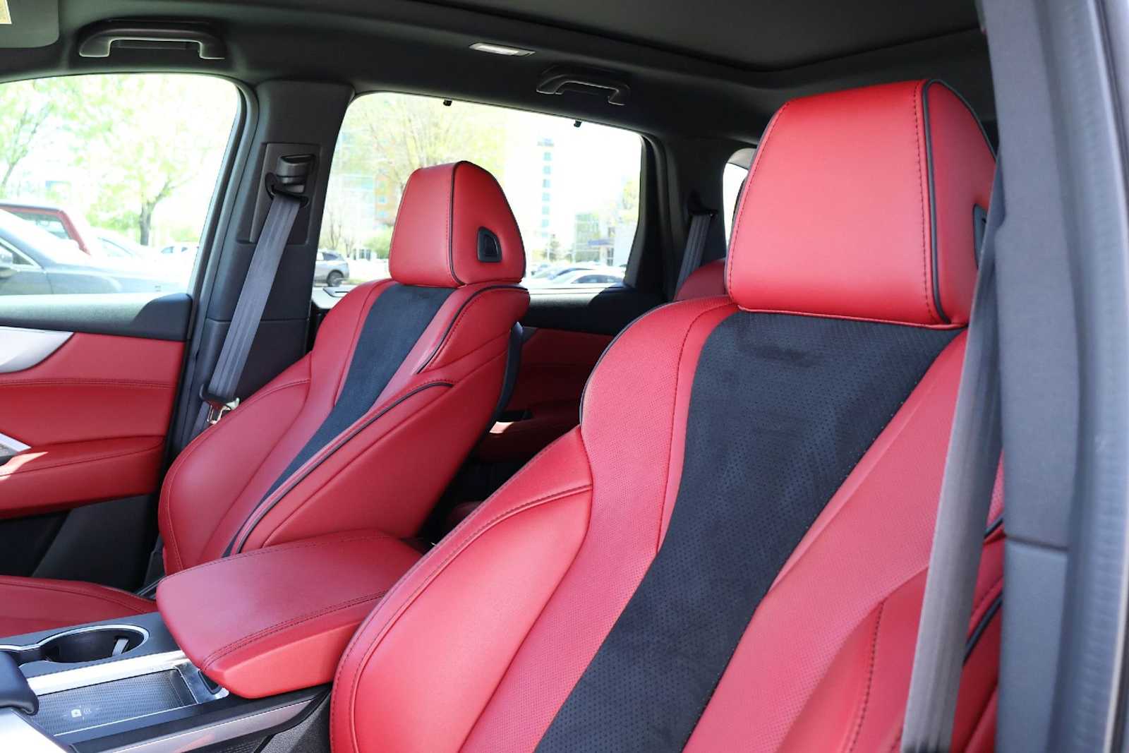 Thumbnail: 2023 Acura MDX - 11