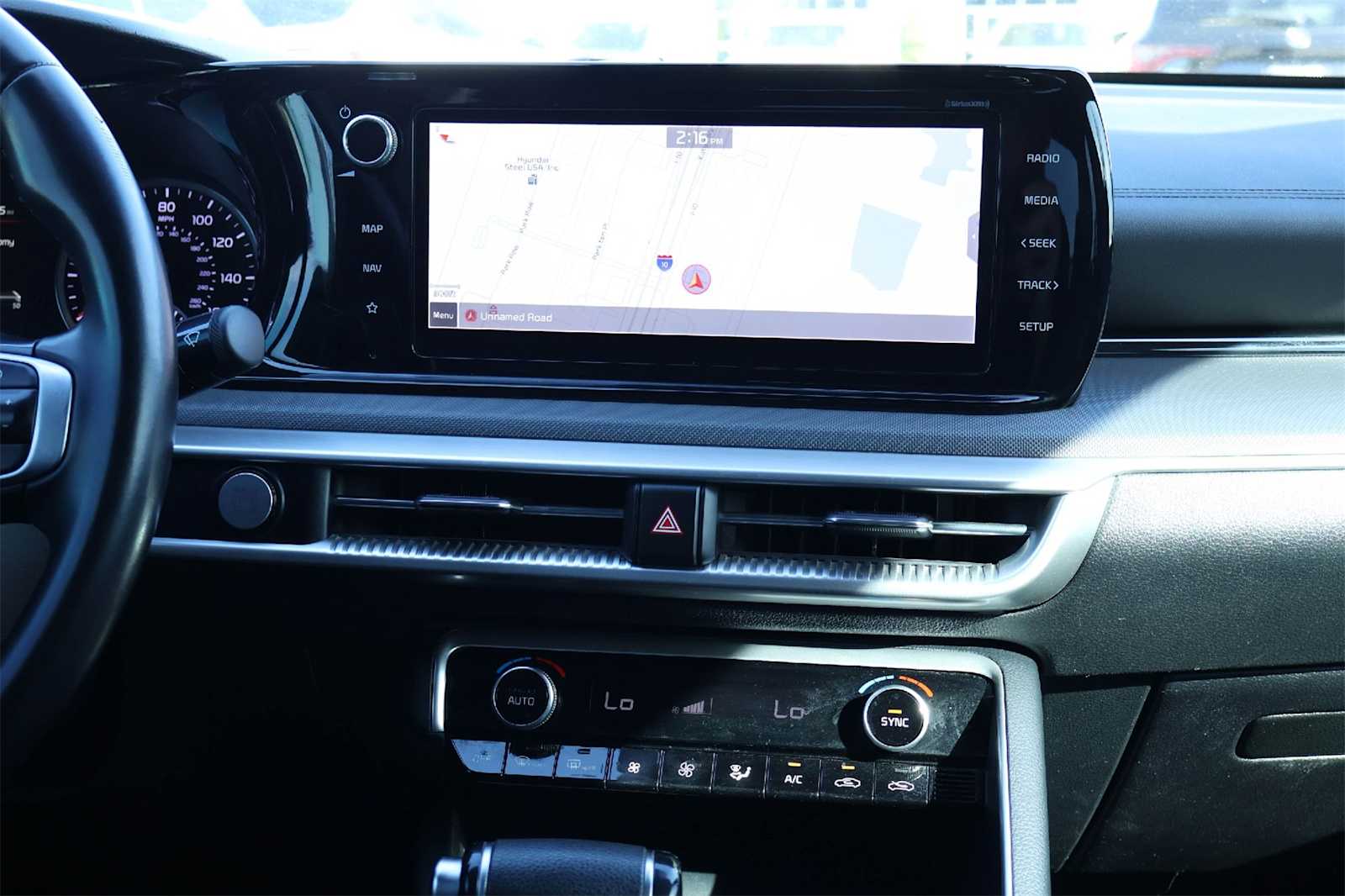 Thumbnail: 2022 Kia K5 - 16