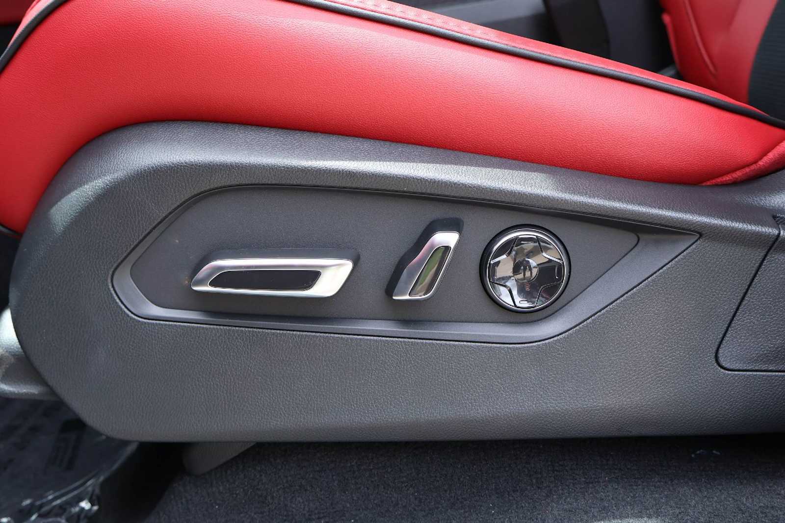 Thumbnail: 2026 Acura MDX - 24