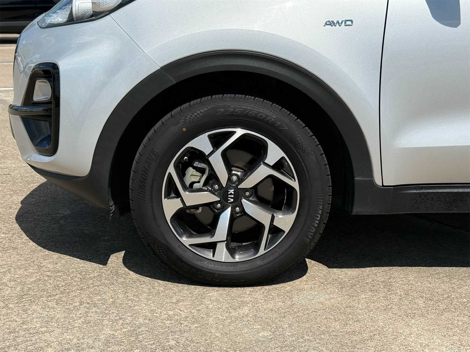 Thumbnail: 2022 Kia Sportage - 8
