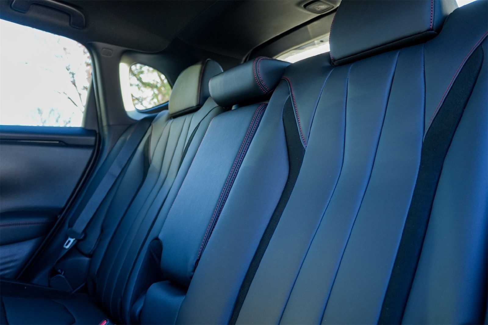 Thumbnail: 2025 Acura ADX - 13