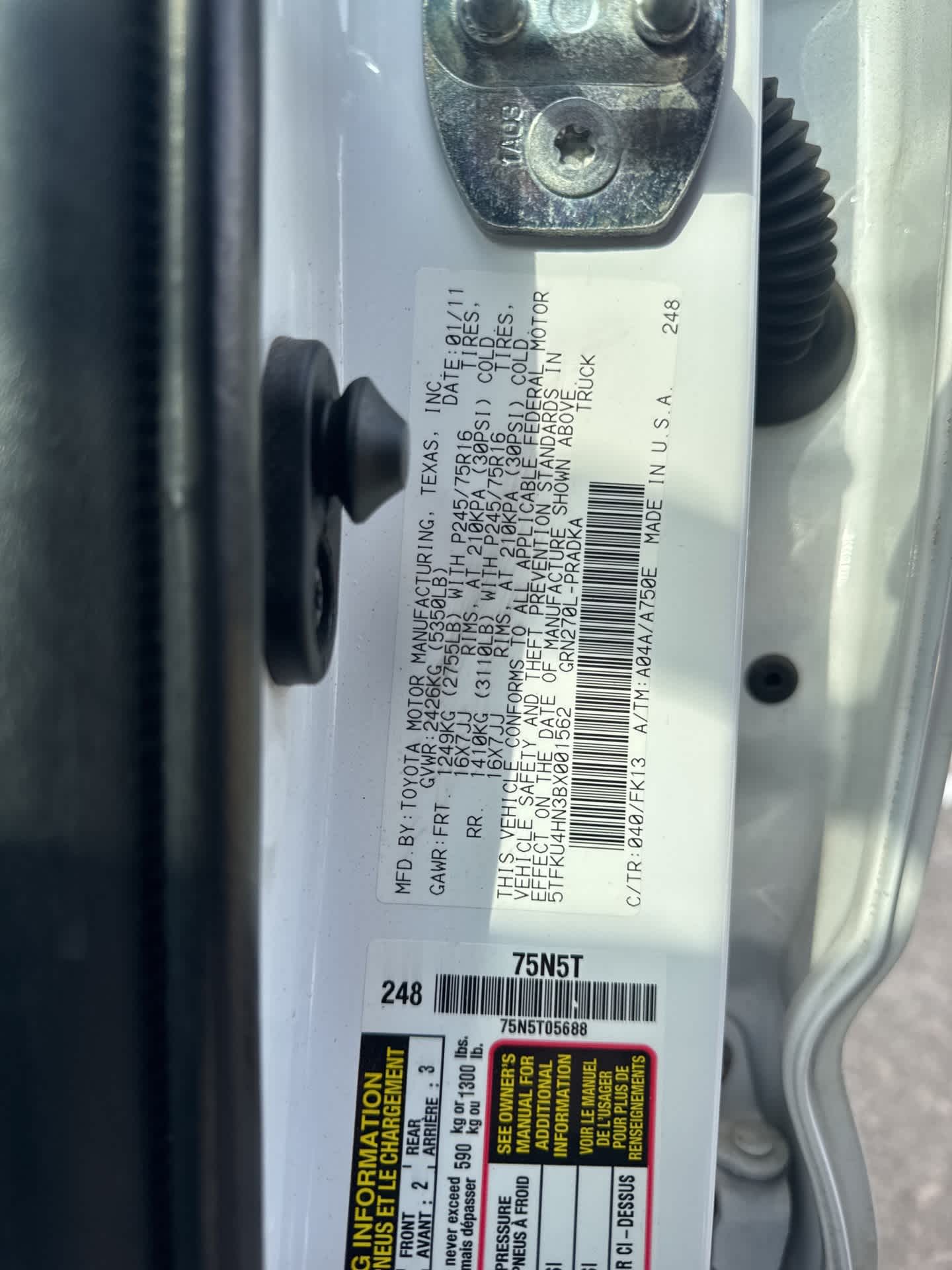 Thumbnail: 2011 Toyota Tacoma - 9