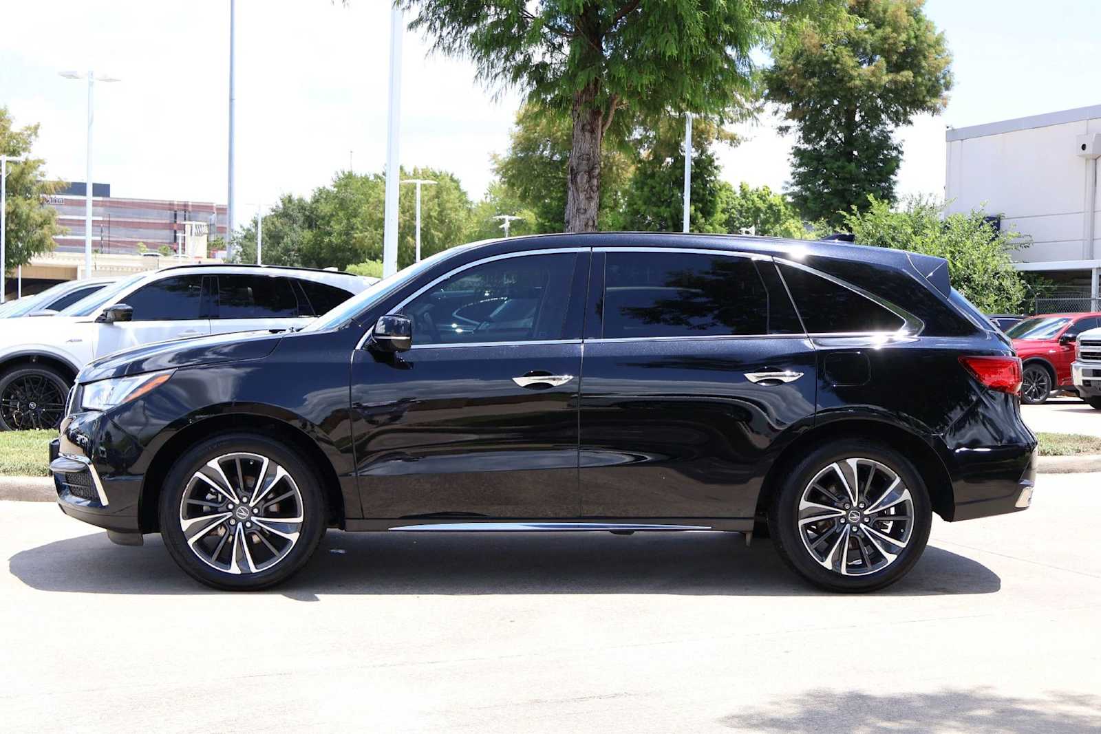 Thumbnail: 2020 Acura MDX - 2