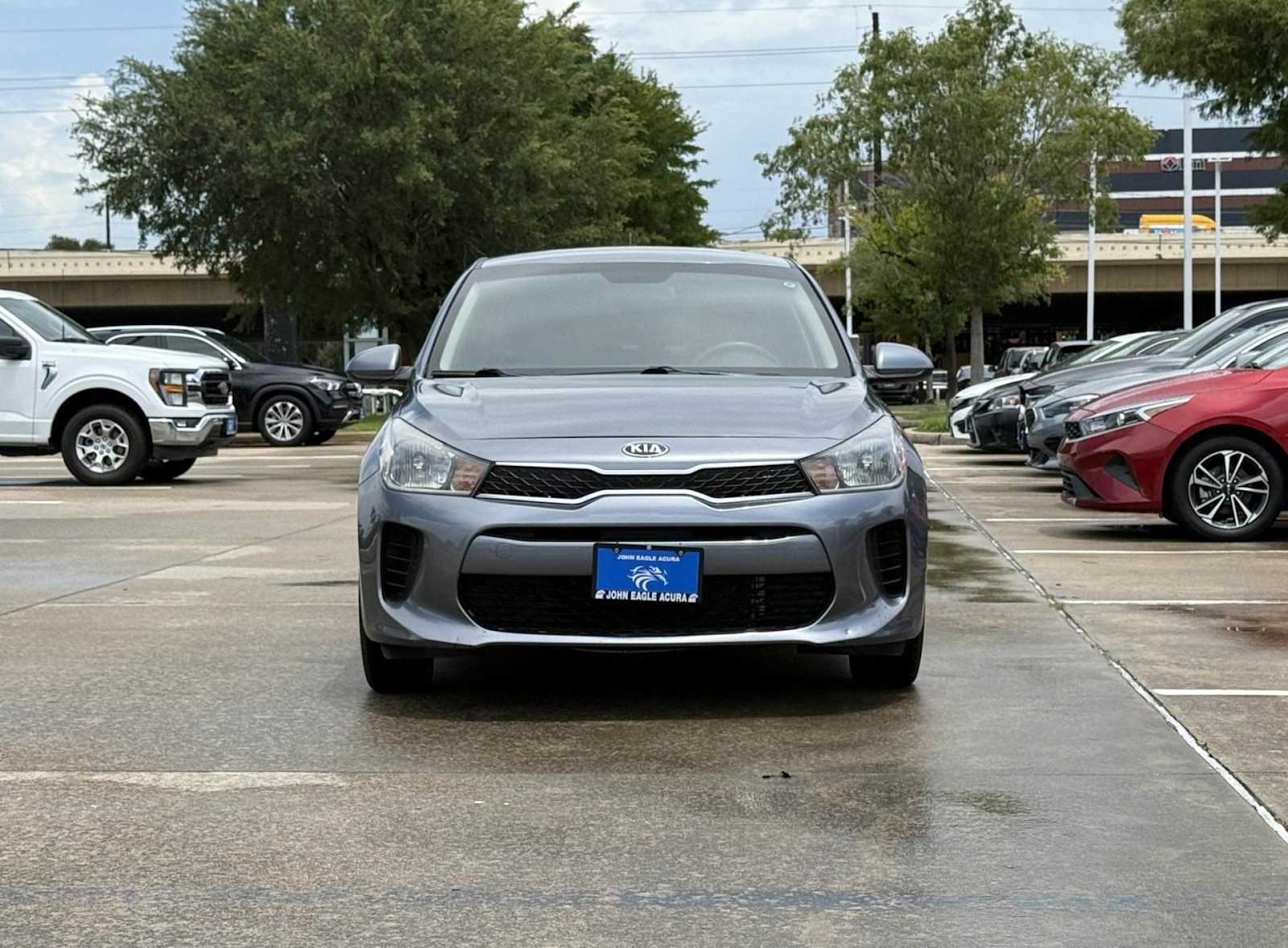 Thumbnail: 2020 Kia Rio - 6