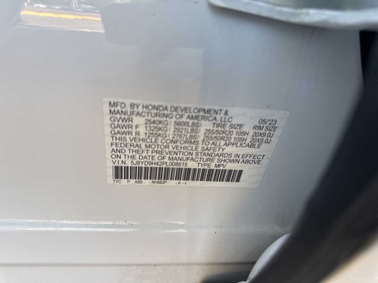 Thumbnail: 2023 Acura MDX - 9