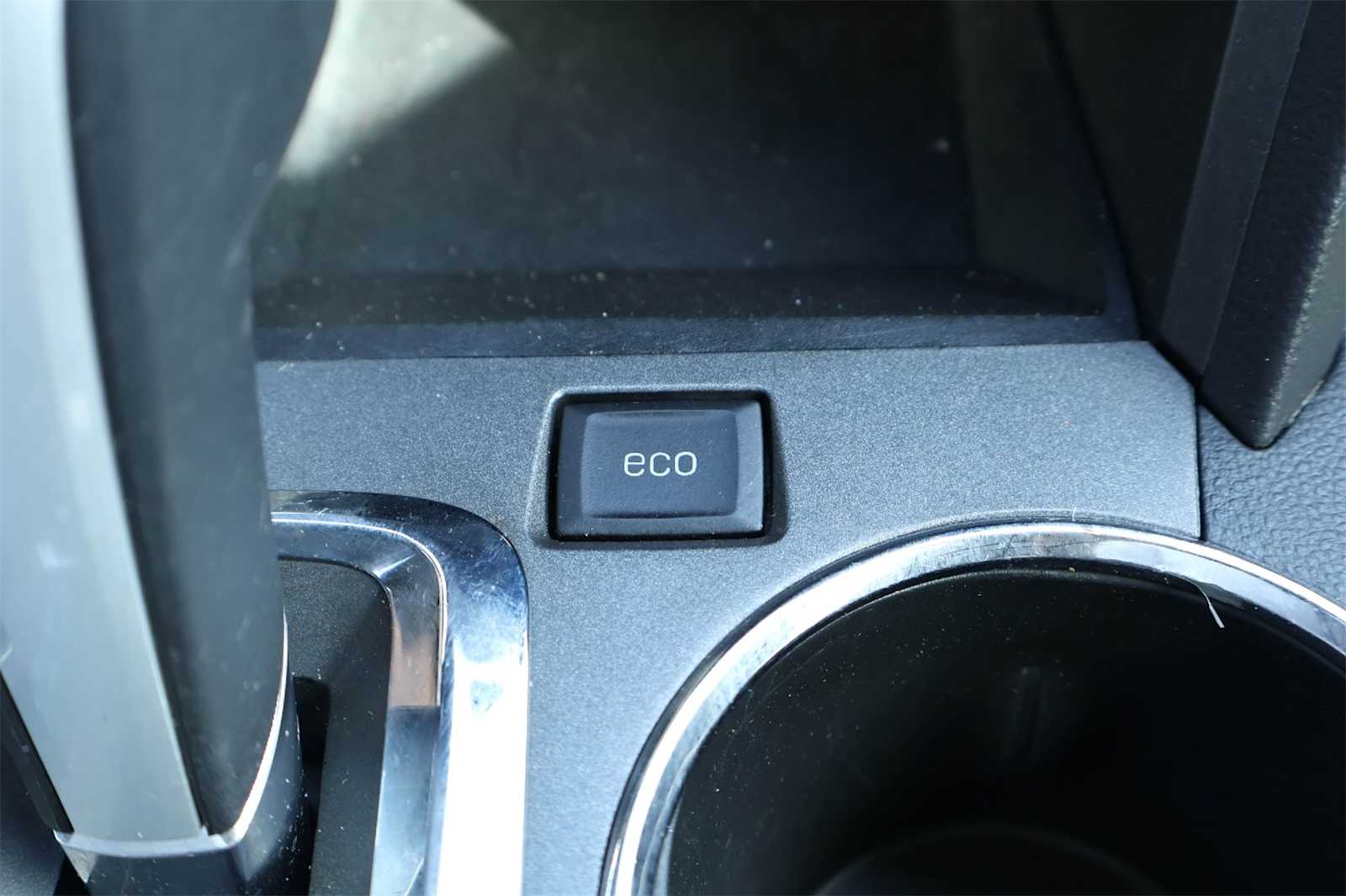 Thumbnail: 2015 Chevrolet Equinox - 25