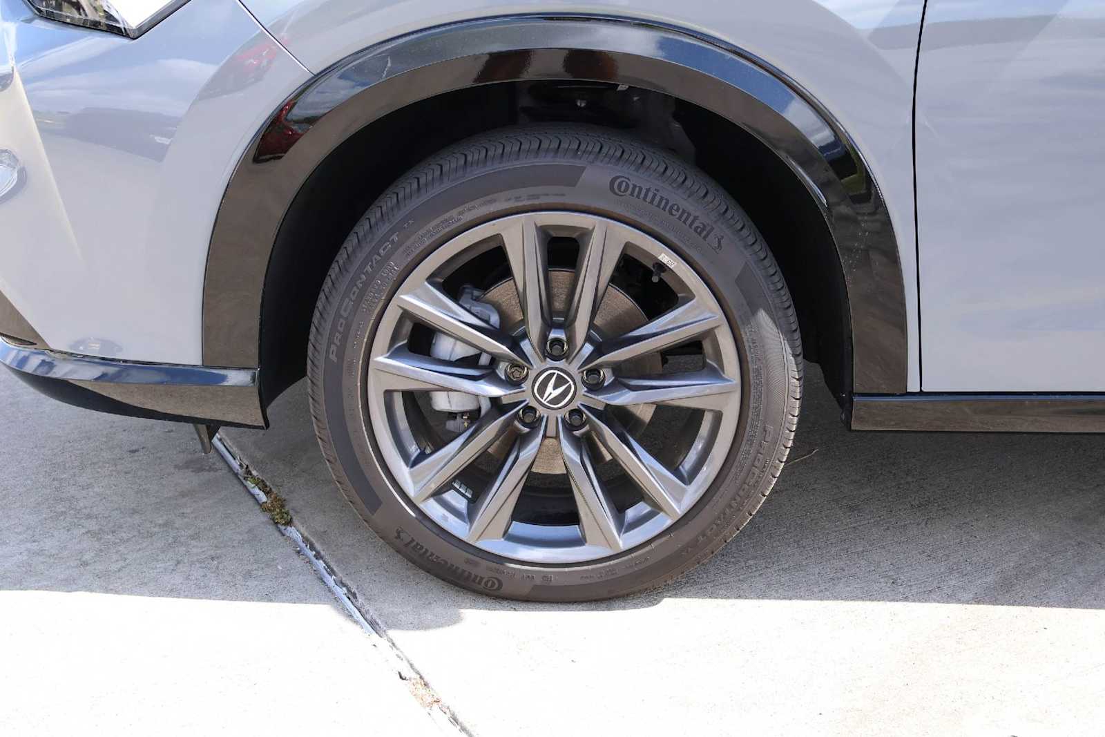 Thumbnail: 2025 Acura ADX - 8