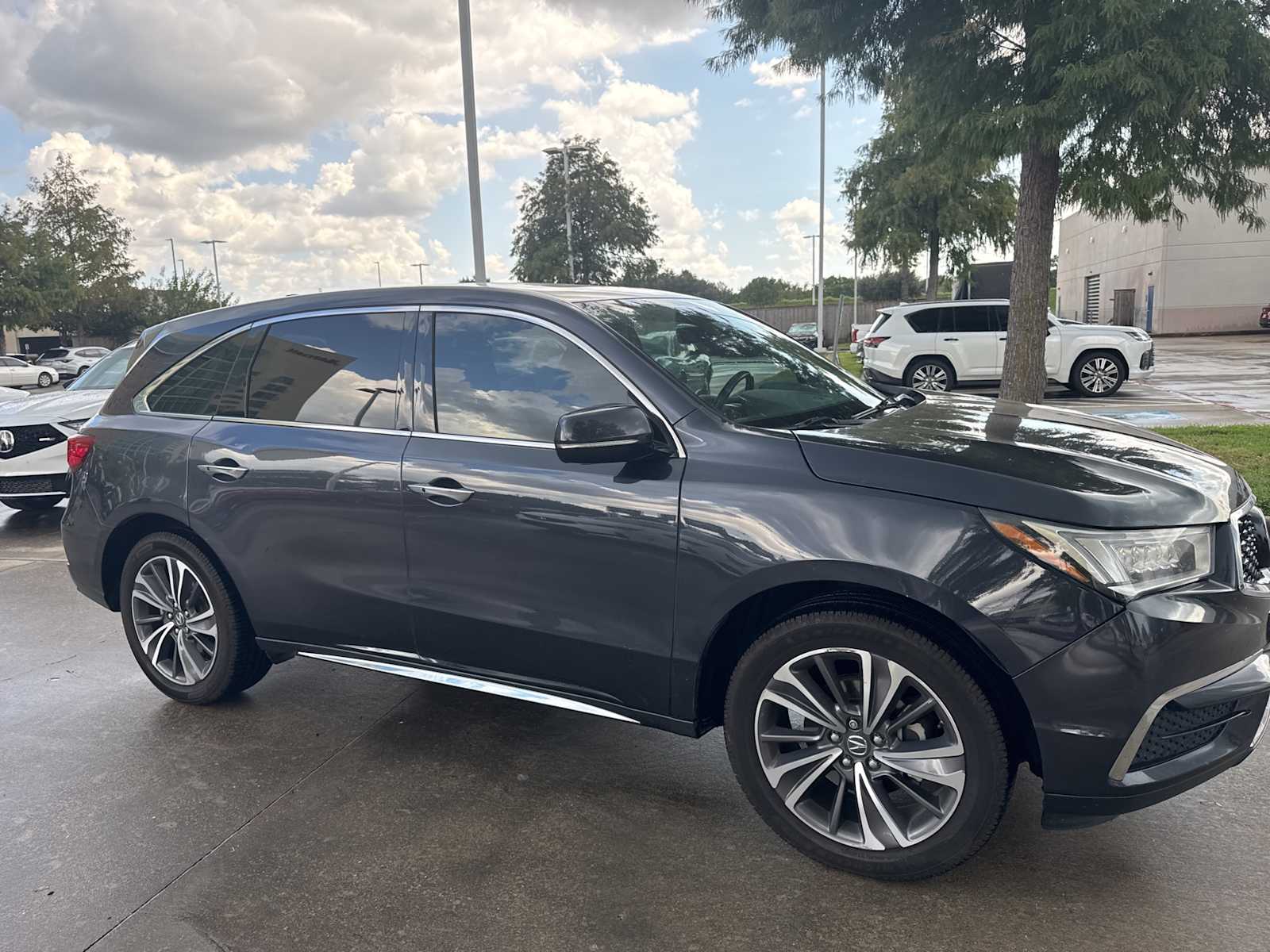 Thumbnail: 2019 Acura MDX - 5