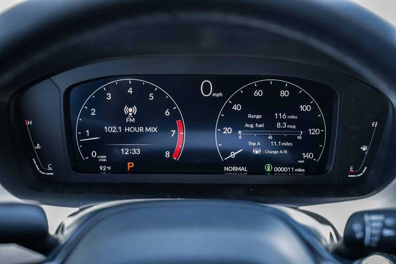 Thumbnail: 2025 Acura ADX - 21