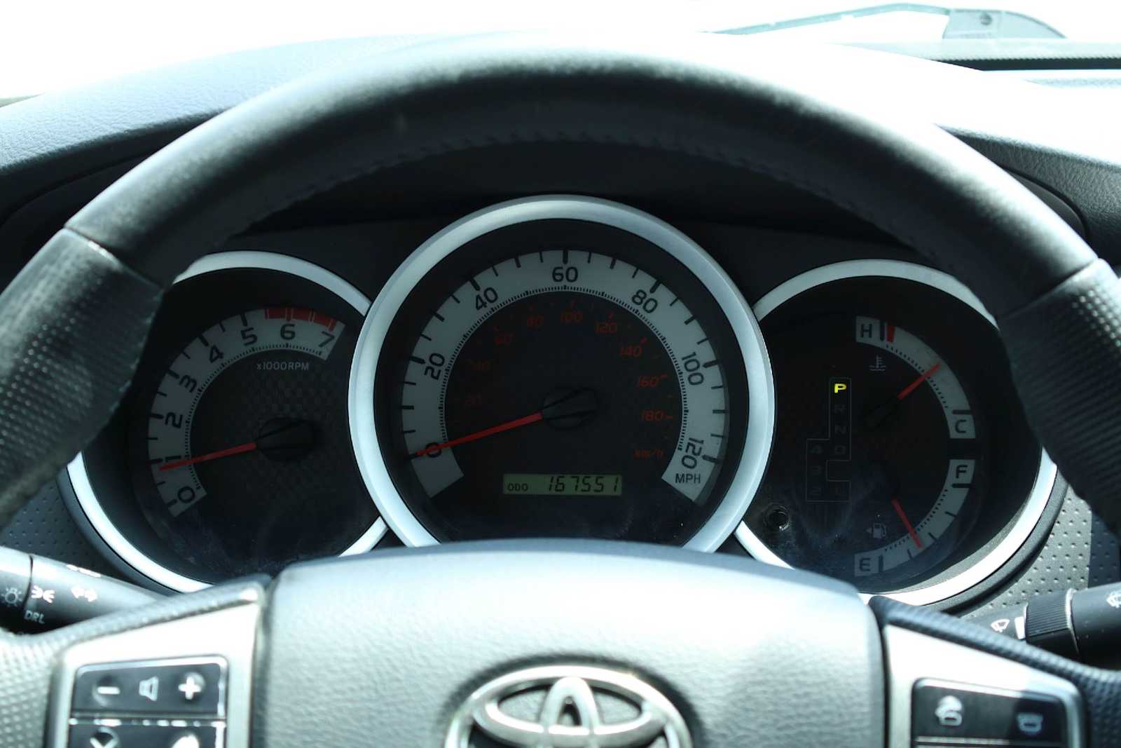 Thumbnail: 2013 Toyota Tacoma - 17
