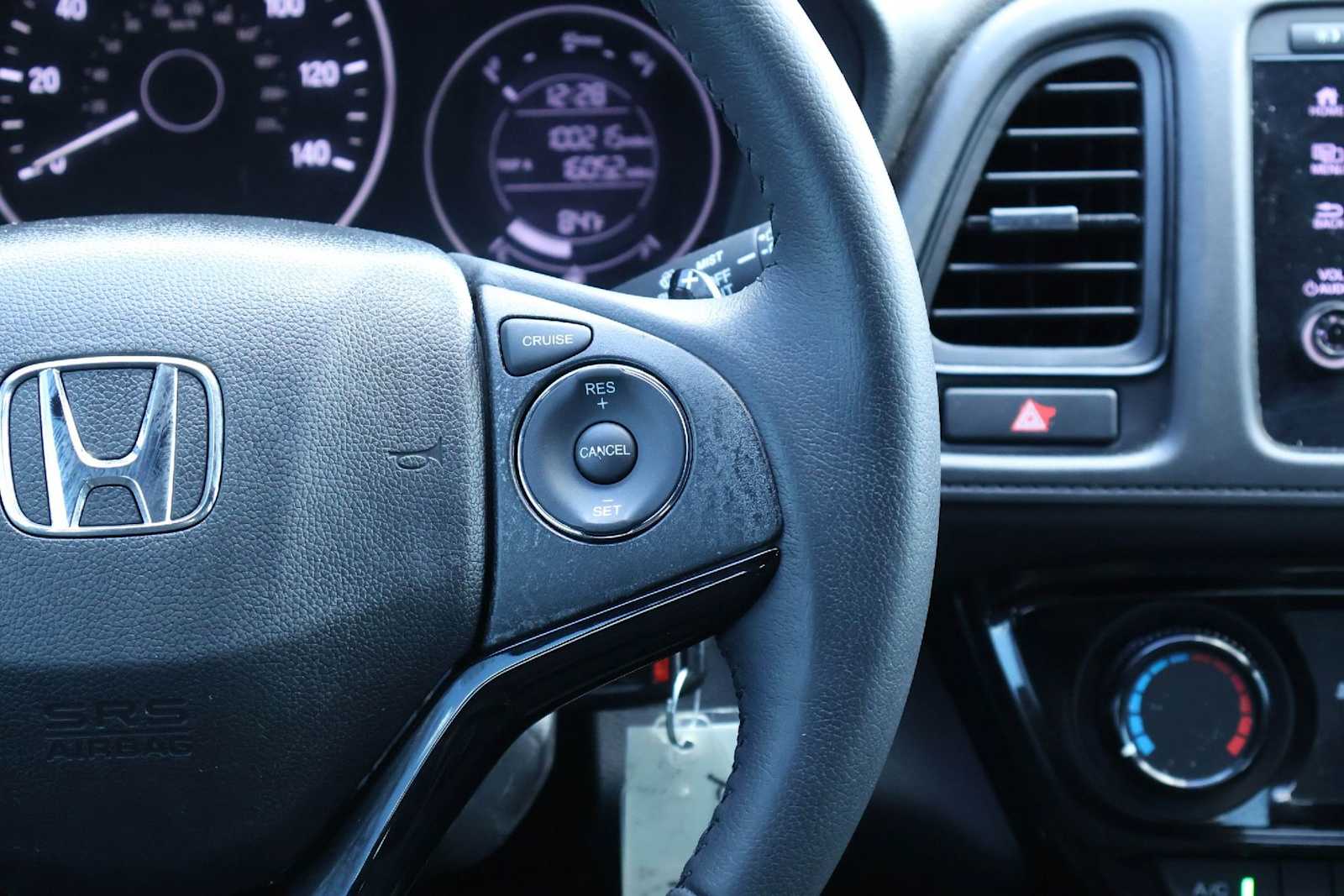 Thumbnail: 2019 Honda HR-V - 23