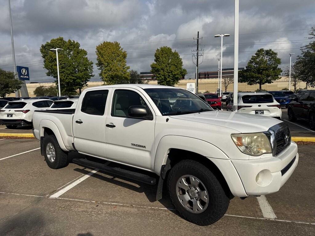 Used 2011 Toyota Tacoma Prerunner Truck