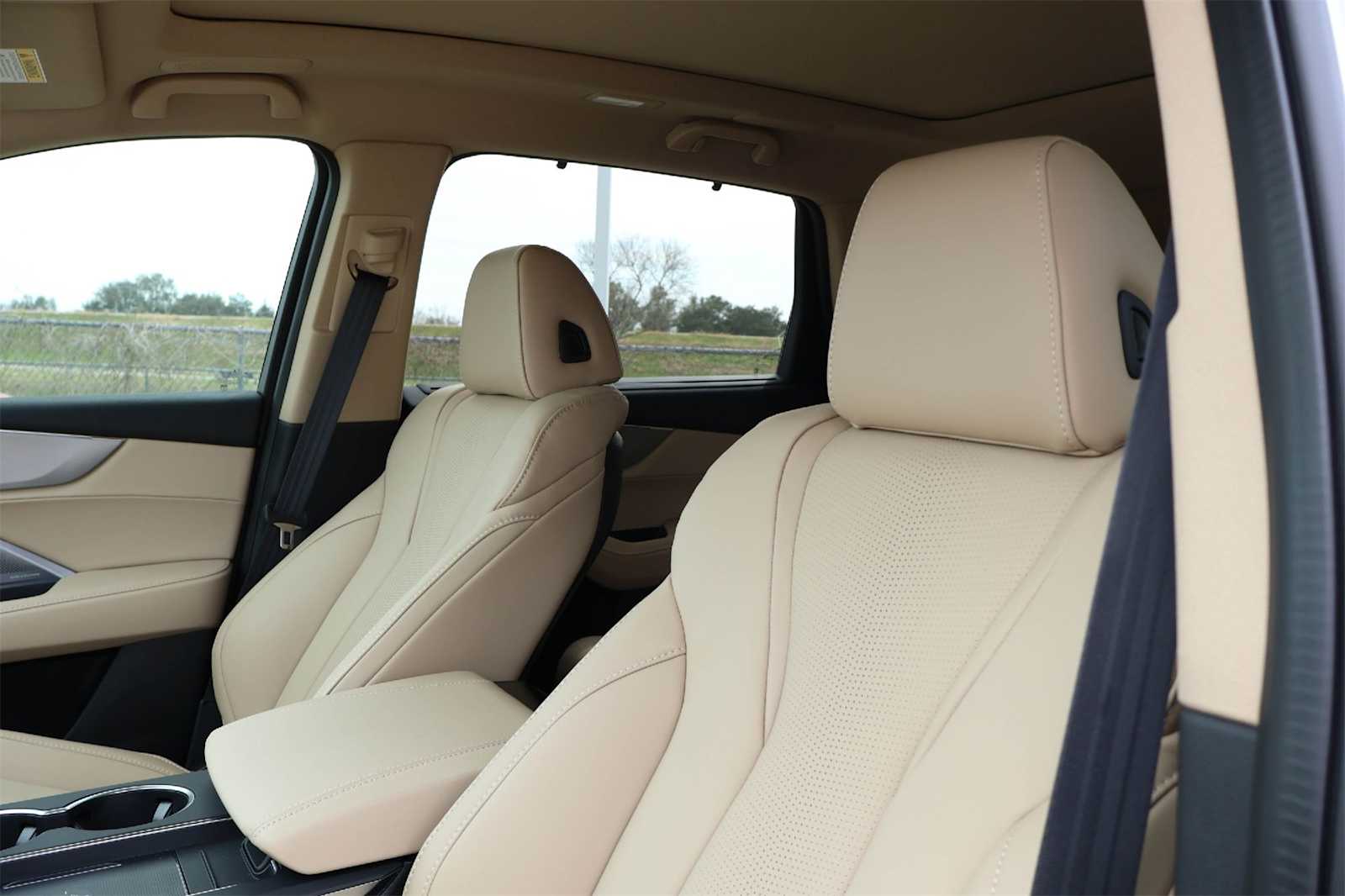 Thumbnail: 2026 Acura MDX - 11