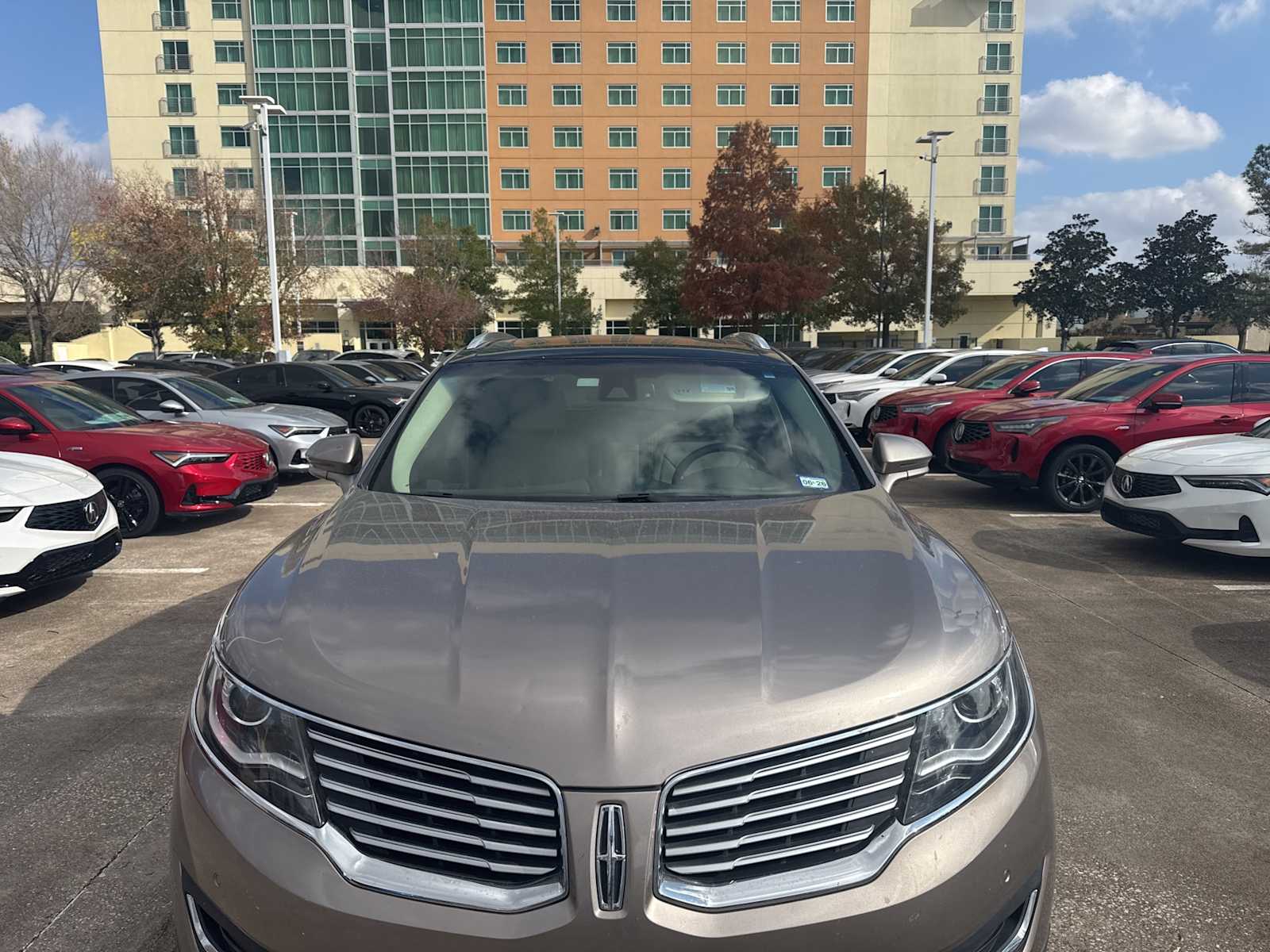 Thumbnail: 2018 Lincoln MKX - 3