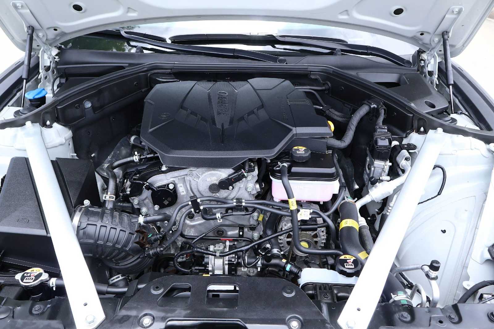 Thumbnail: 2025 Genesis G70 - 9