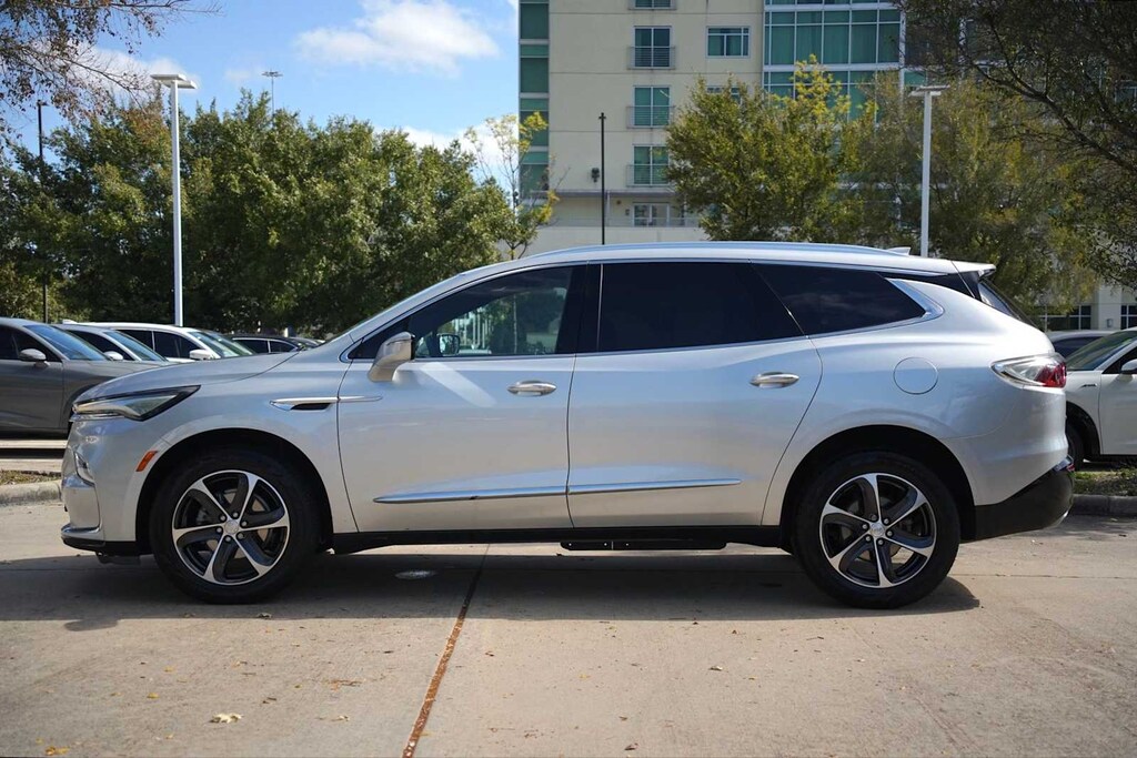 Used 2022 Buick Enclave Essence SUV