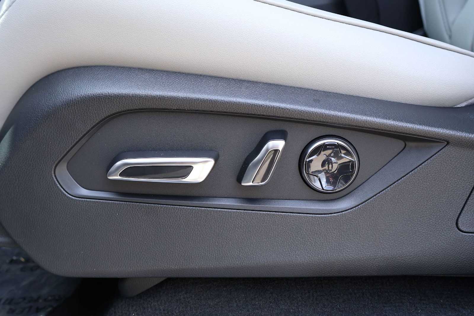 Thumbnail: 2026 Acura MDX - 24