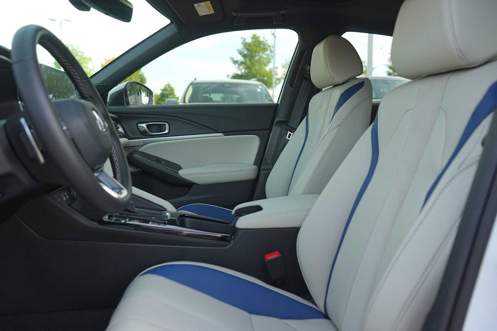 Thumbnail: 2026 Acura Integra - 11