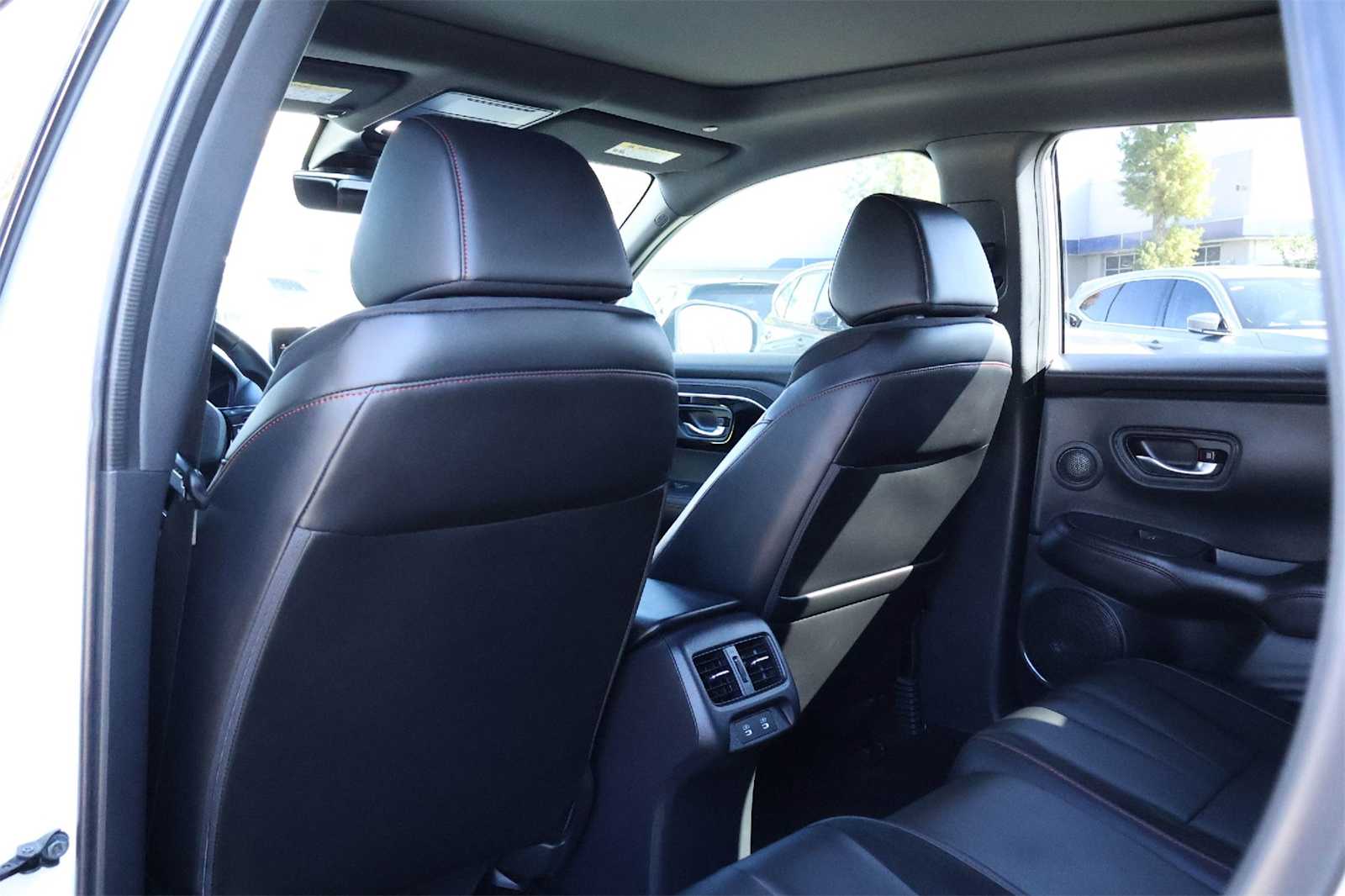 Thumbnail: 2025 Acura ADX - 12