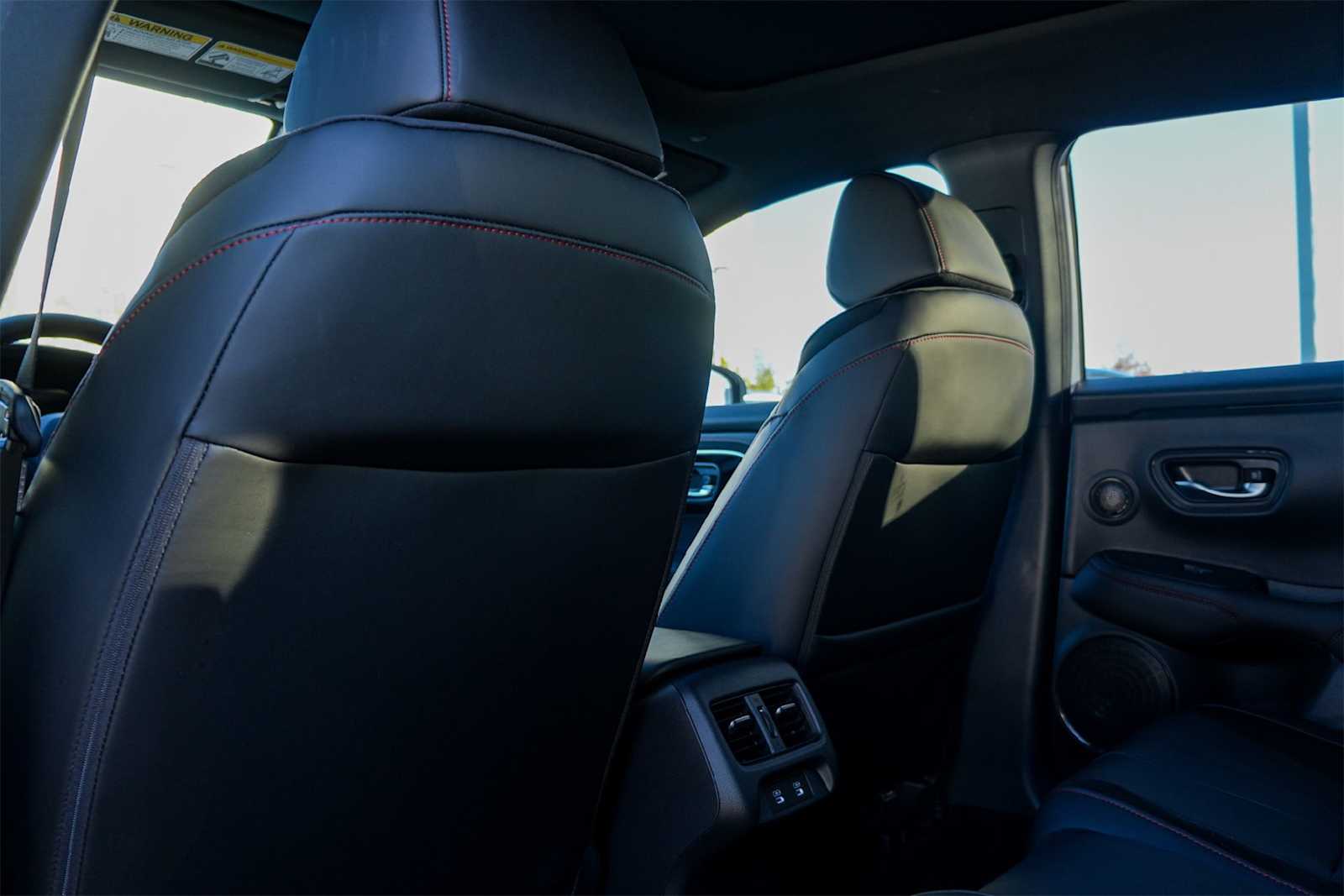 Thumbnail: 2025 Acura ADX - 12