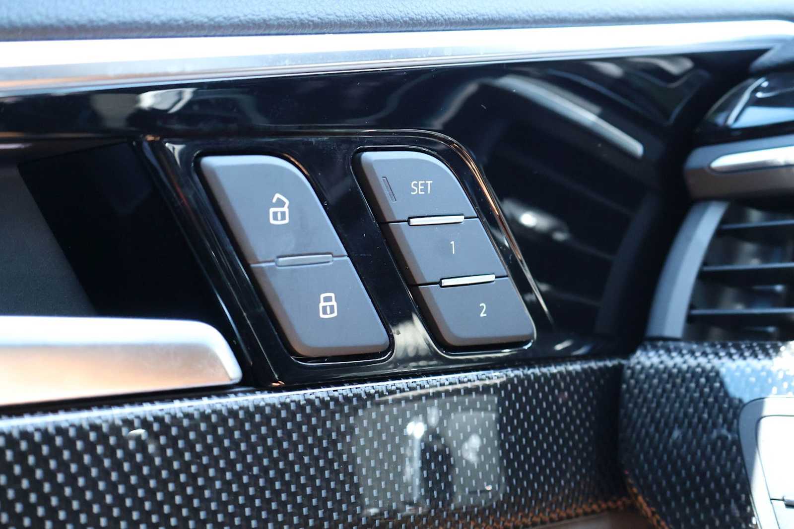 Thumbnail: 2021 Audi S5 - 25