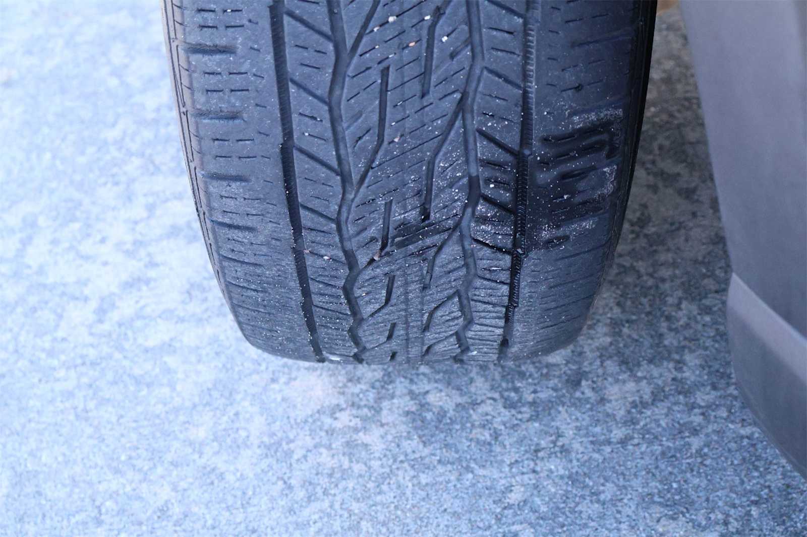 Thumbnail: 2020 Ford Explorer - 30